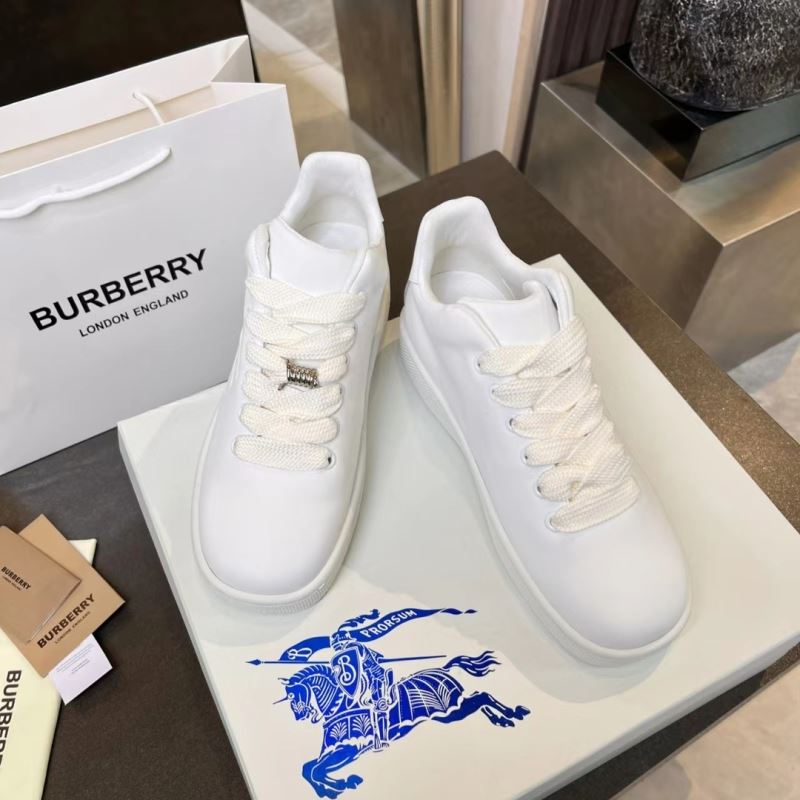 Burberry Low Shoes